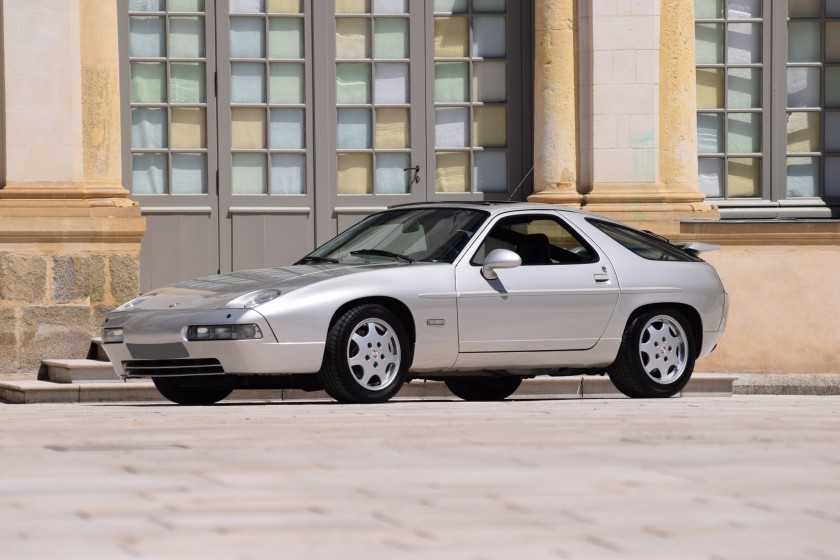 1991 Porsche 928 GT Ex-Johnny Hallyday
