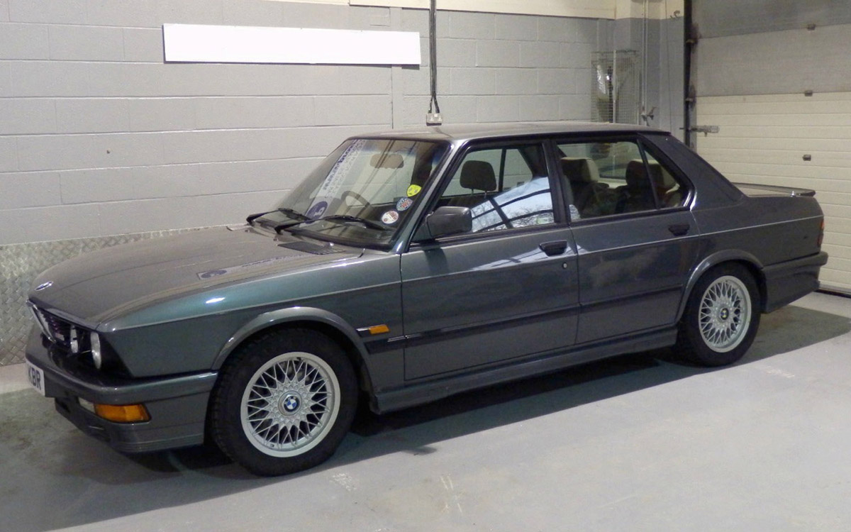 1987 BMW E28 M5