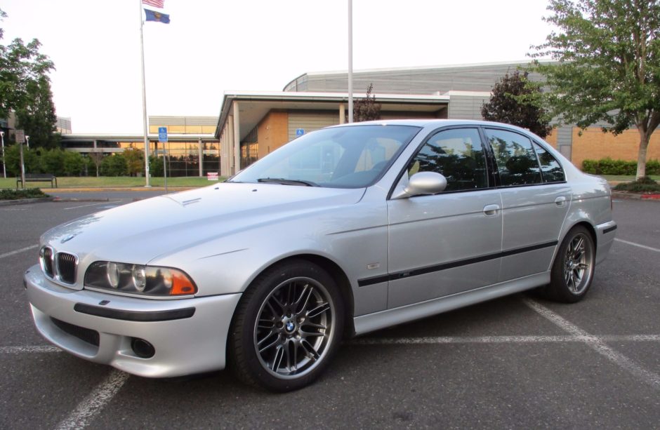 2001 BMW M5