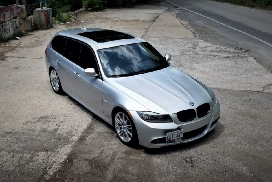 2011 BMW 328i M-Sport Wagon 6-Speed