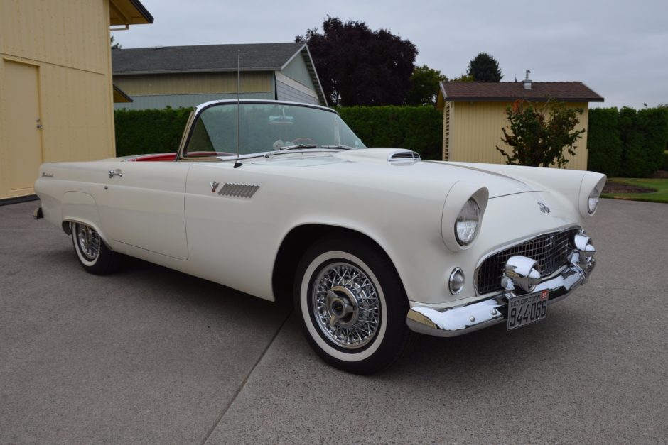 1955 Ford Thunderbird