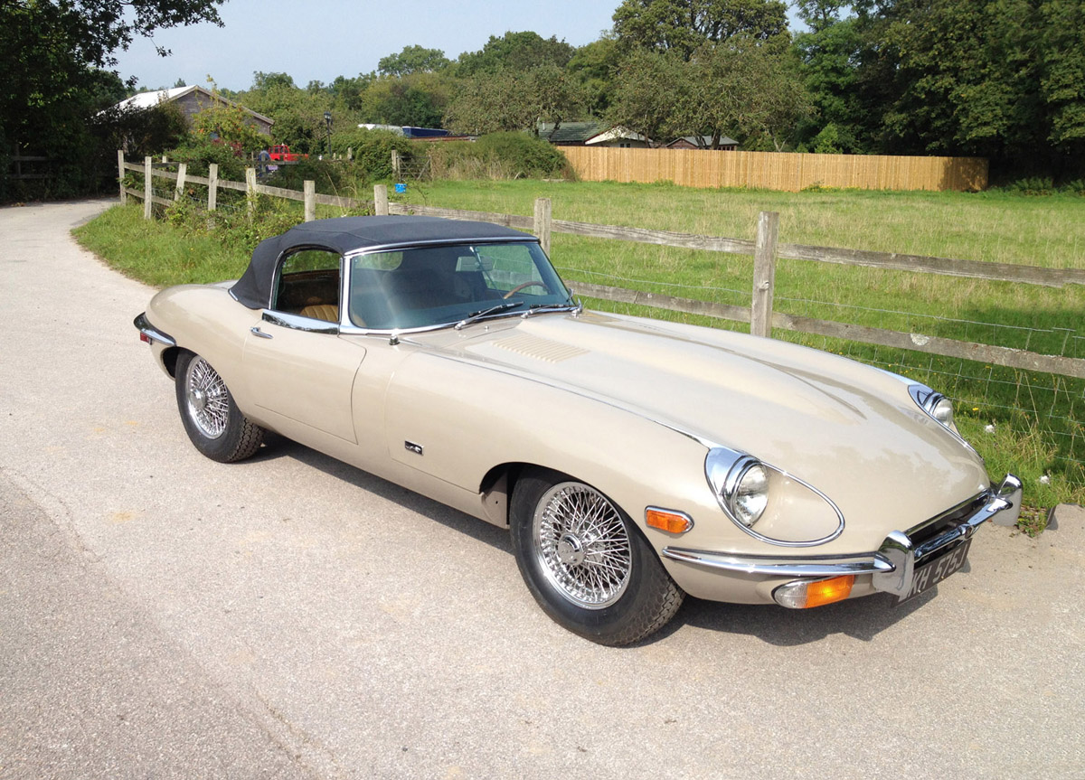 1970 Jaguar E-Type Series II 4.2 Roadster