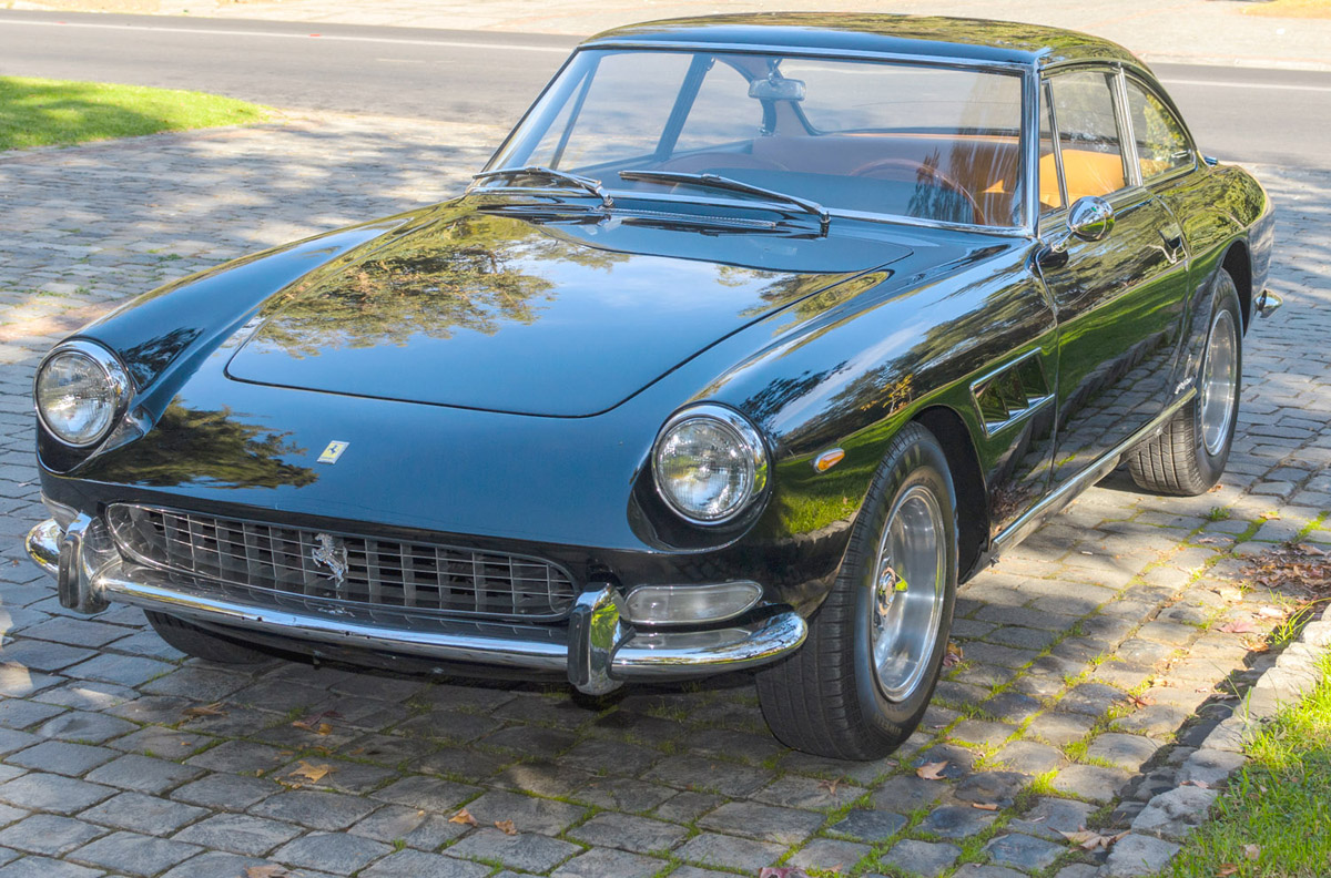 1967 Ferrari 330 GT 2+2 Series III