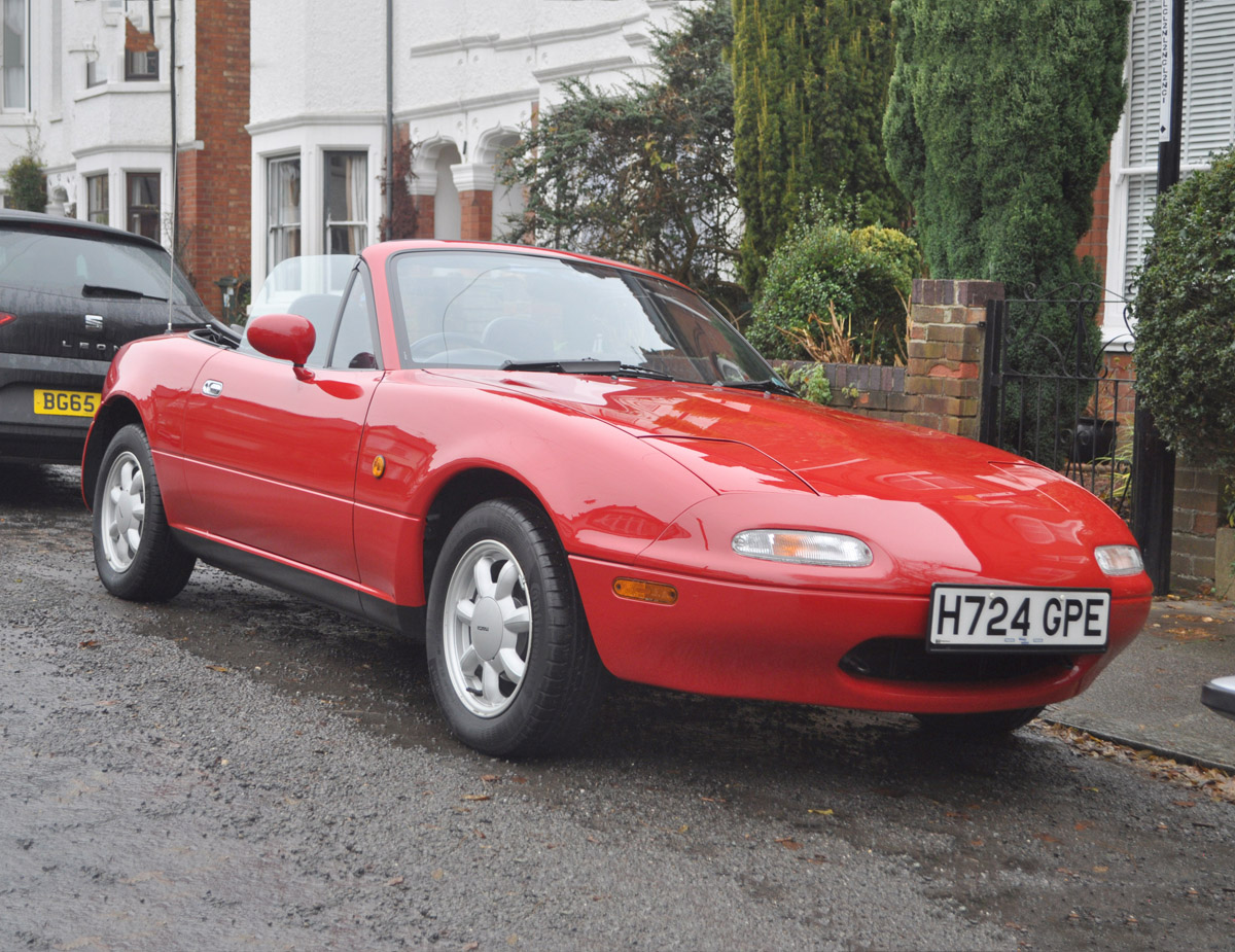 1990 Mazda MX-5 17,000 miles from new