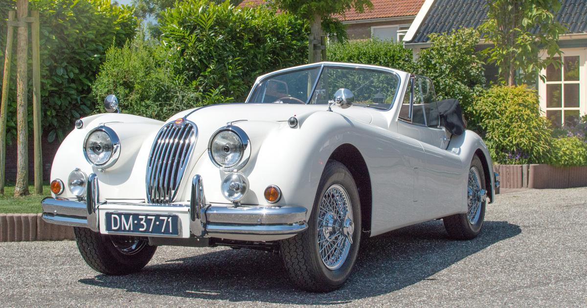 1955 Jaguar XK140 SE Drophead Coupe