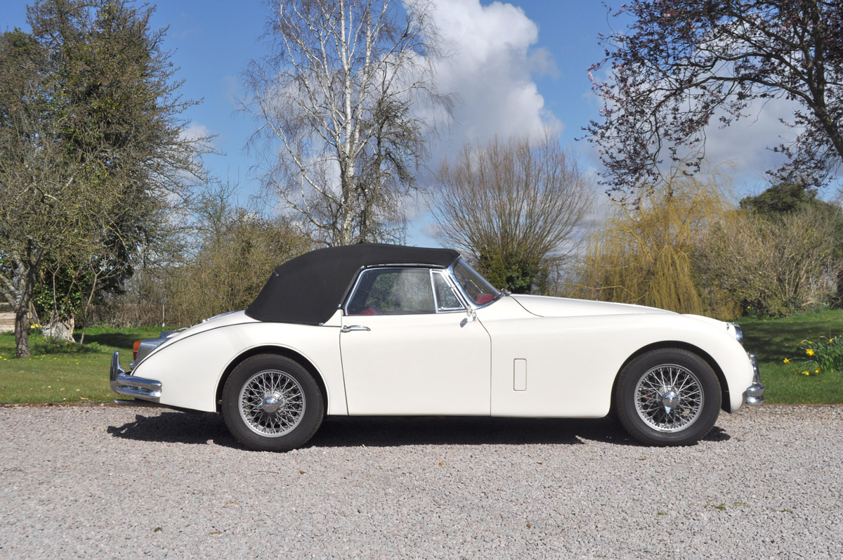1959 Jaguar 3.4l XK150 â€“ 39,000 miles from new
