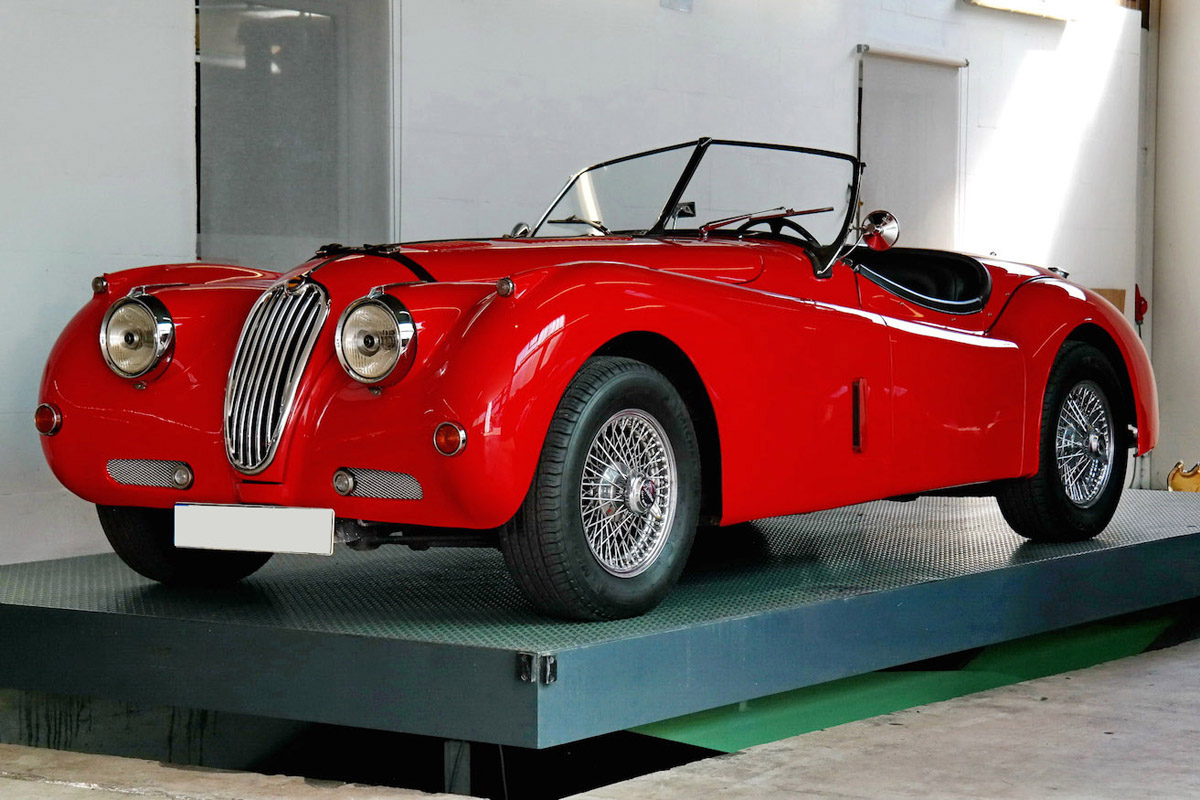 1957 Jaguar XK140 Roadster