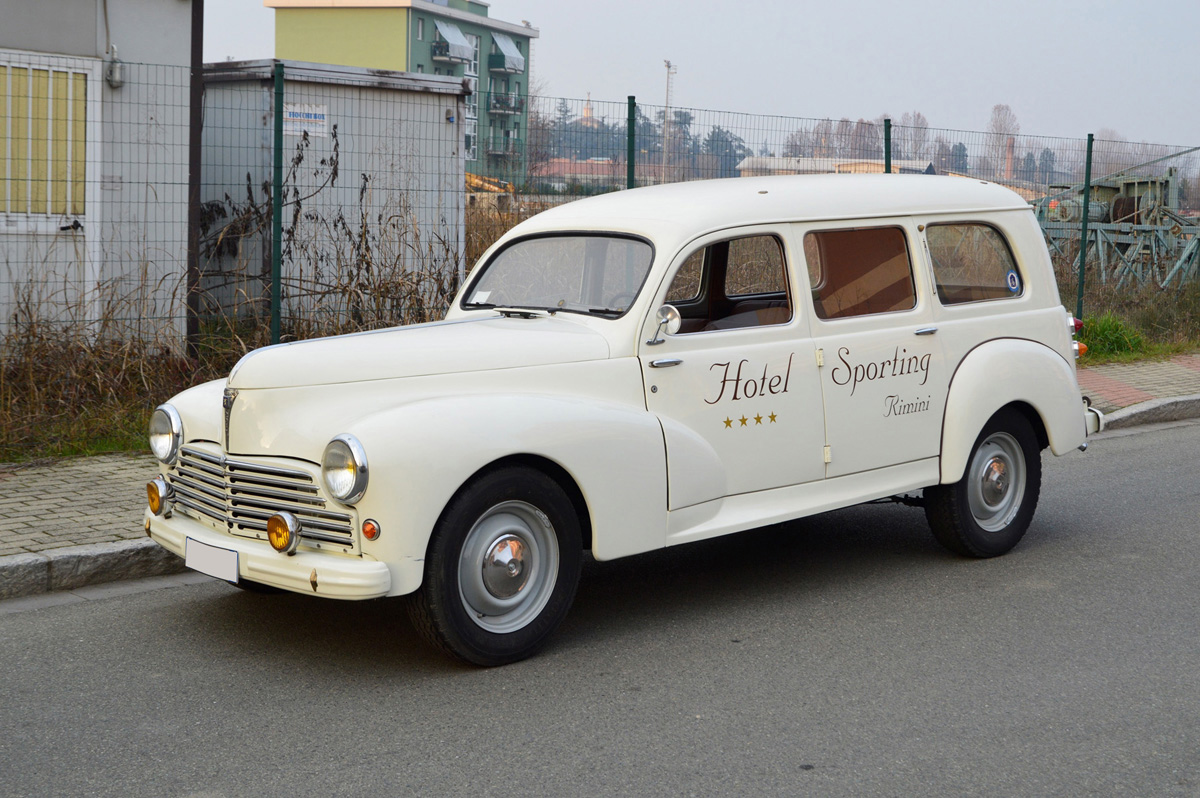 1951 Peugeot 203 Break â€œHotel Sporting Taxiâ€