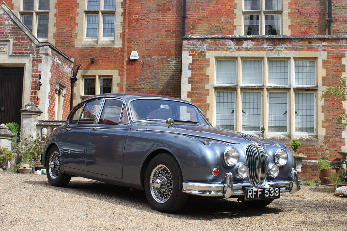 1962 Jaguar MKII