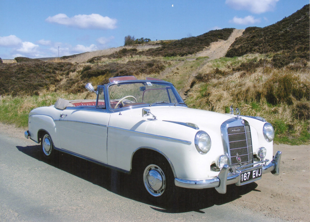 1957 Mercedes-Benz 220S Cabriolet