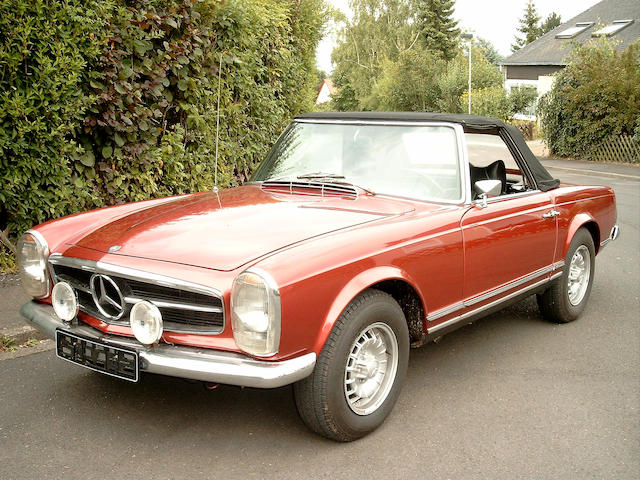 1969 Mercedes-Benz 280SL Roadster Coachwork by Sindelfingen