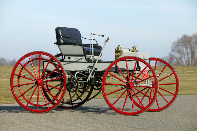 1907 Holsman 10hp Model 9 Runabout