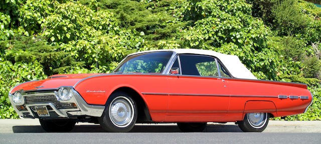 1962 Ford Thunderbird