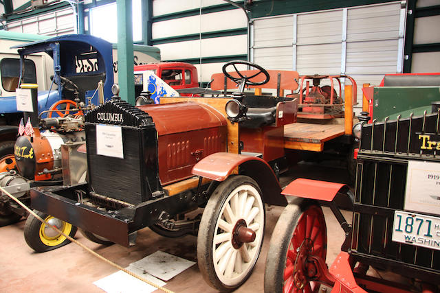 1910 Columbia 2-ton Flatbed Truck