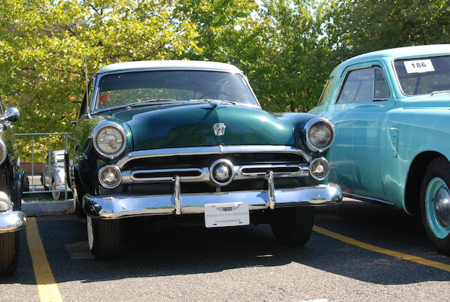 1952 Ford Crestline Victoria