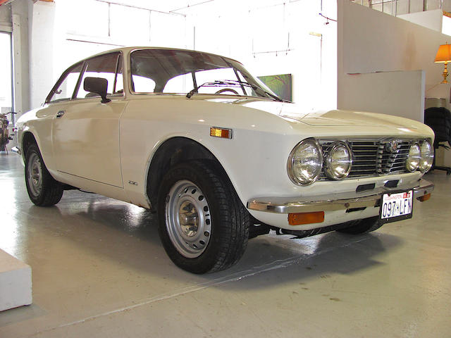 1974 Alfa Romeo GTV 2000