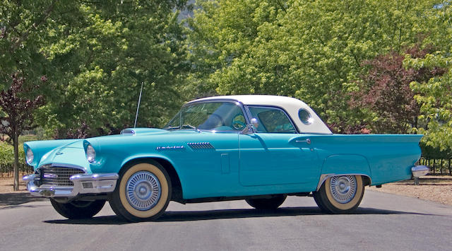 1957 Ford Thunderbird