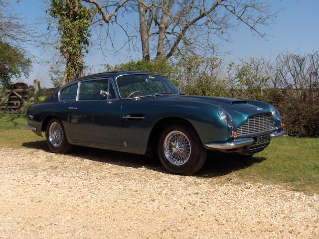 1967 Aston Martin DB6 Saloon