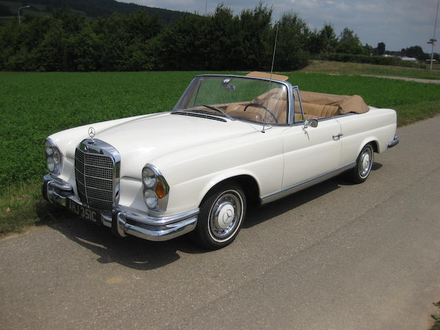 1965 Mercedes-Benz 220SEb Convertible