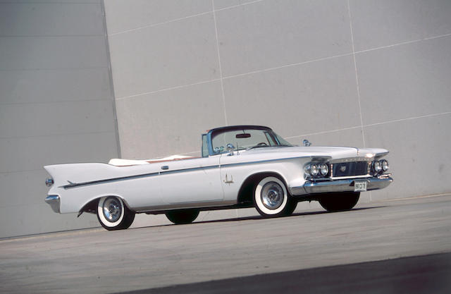 1961 Impérial Crown convertible 