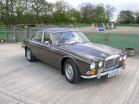 1972 Daimler Double Six Series I V12 Saloon