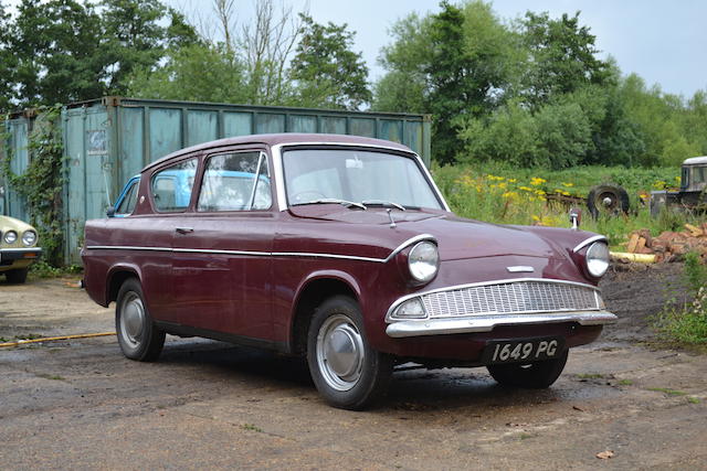 1963 Ford Anglia De Luxe Saloon