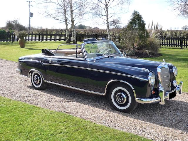 1957 Mercedes-Benz 220S Cabriolet