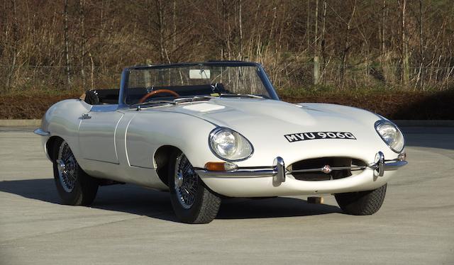 1969 Jaguar E-Type 4.2-Litre Series II Roadster