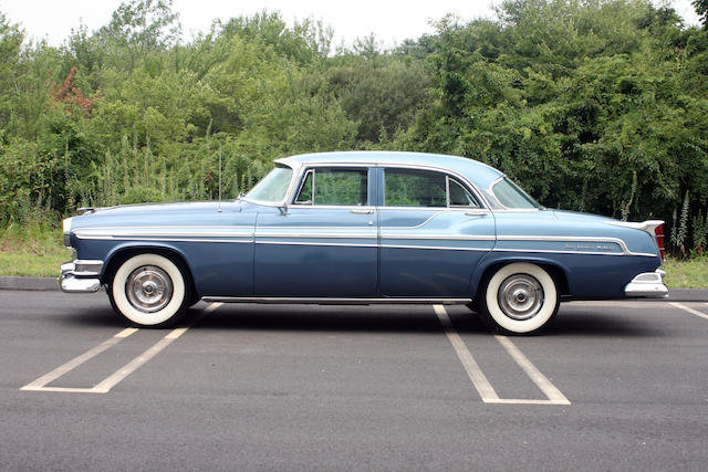 1955 Chrysler New Yorker DeLuxe Sedan