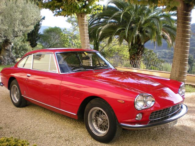 1964 Ferrari 330GT 2+2 Berlinetta