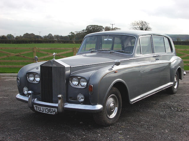 1969 Rolls-Royce Phantom VI Seven Passenger Limousine