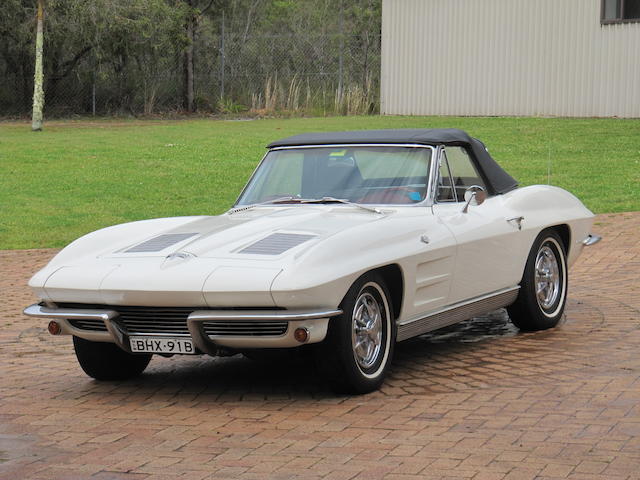 1963 Chevrolet Corvette Sting Ray Convertible (LHD)