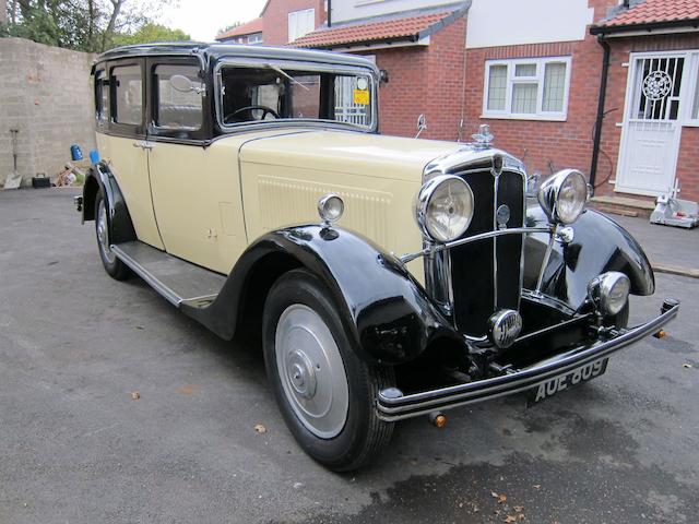 1934 Morris Isis Saloon