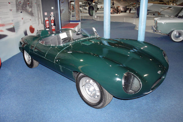 Jaguar D-Type Replica