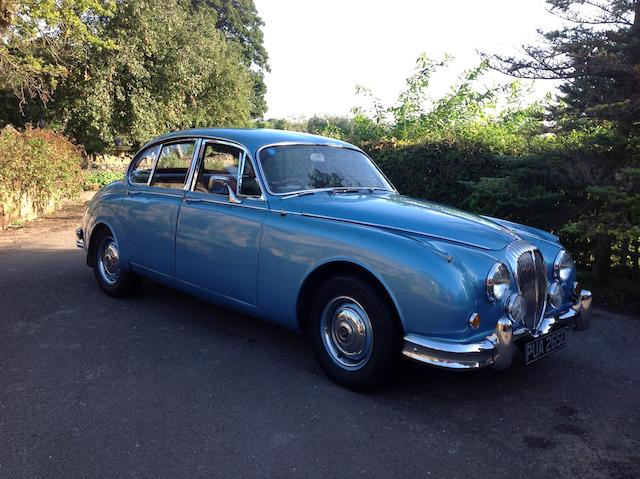 1966 Daimler V8 250 Sports Saloon