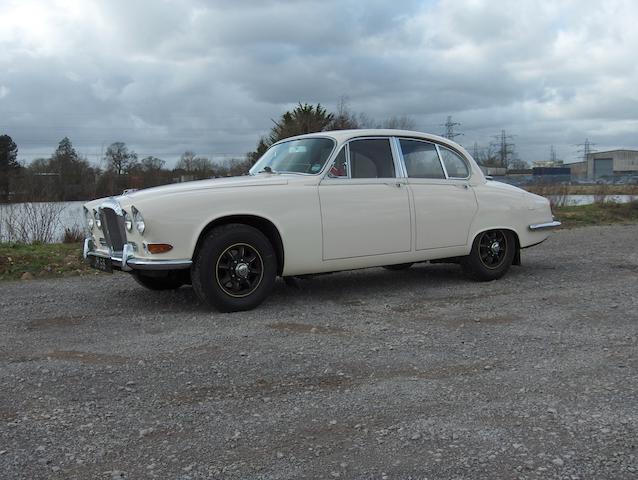 1968 Daimler Sovereign 4.2 litre Saloon