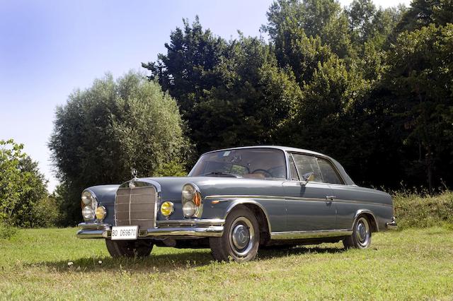 1967 Mercedes-Benz 250SE Coupe