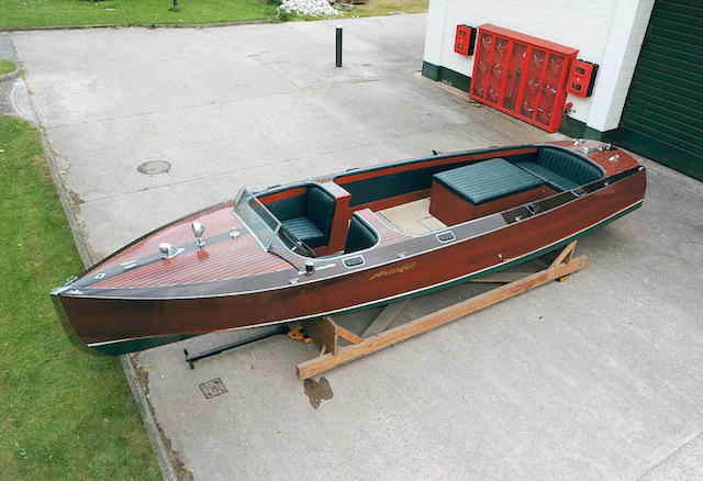 1992 Hacker 28' Runabout