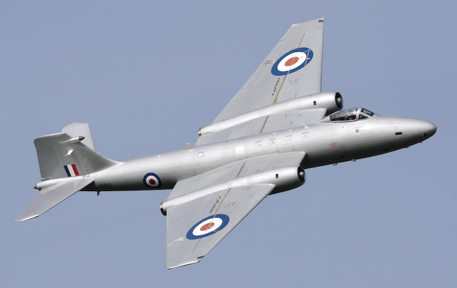 1959 English Electric Canberra PR9 XH134 (G-OMHD)