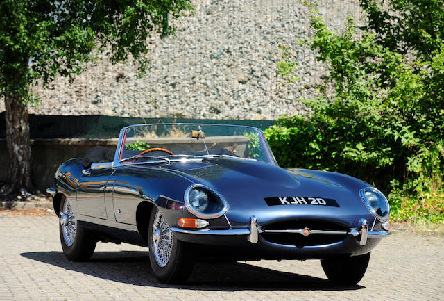 1961 Jaguar E-Type 3.8-Litre Series 1 'Flat Floor' Roadster