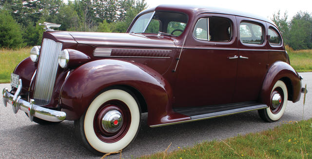 1939 Packard Series 1700 4-Door Touring Sedan