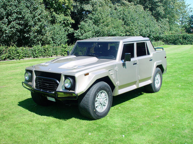 1991 Lamborghini LM 002