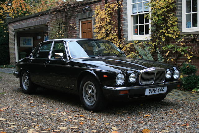 1988 Daimler Double-Six Series III V12 Saloon