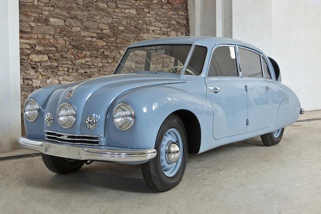 1948 Tatra T87 berline