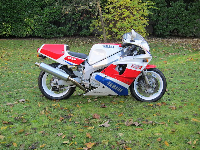 c.1990 Yamaha FZR750R OW01