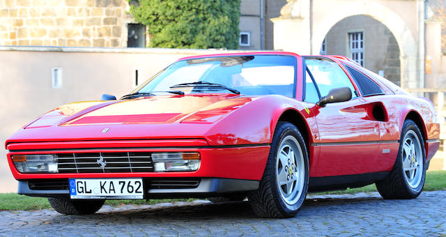 Ferrari 328 GTS cabriolet avec arceau 1988