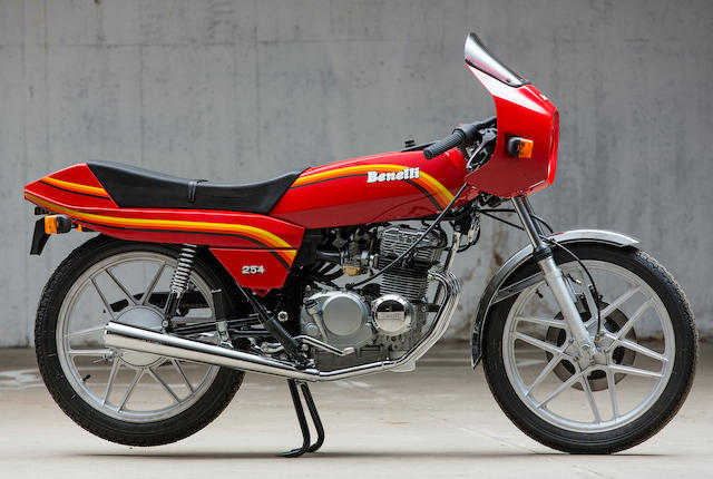 Benelli 254 Quattro 1982