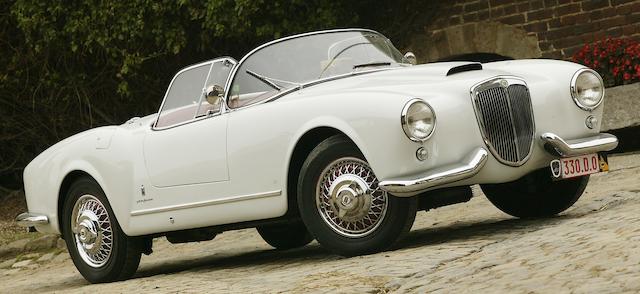 Lancia Aurelia B24 Spider avec hardtop 1955