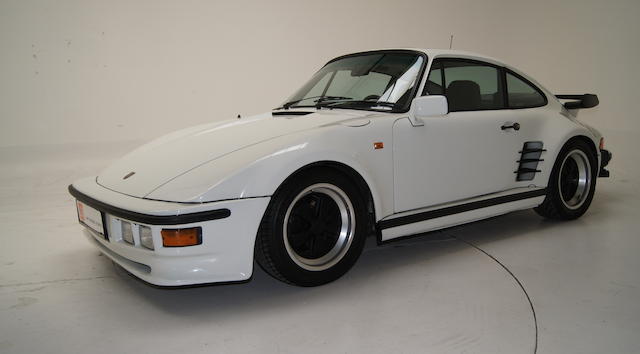 Porsche 911 Type 930 Turbo « Flat Nose » coupé 1982