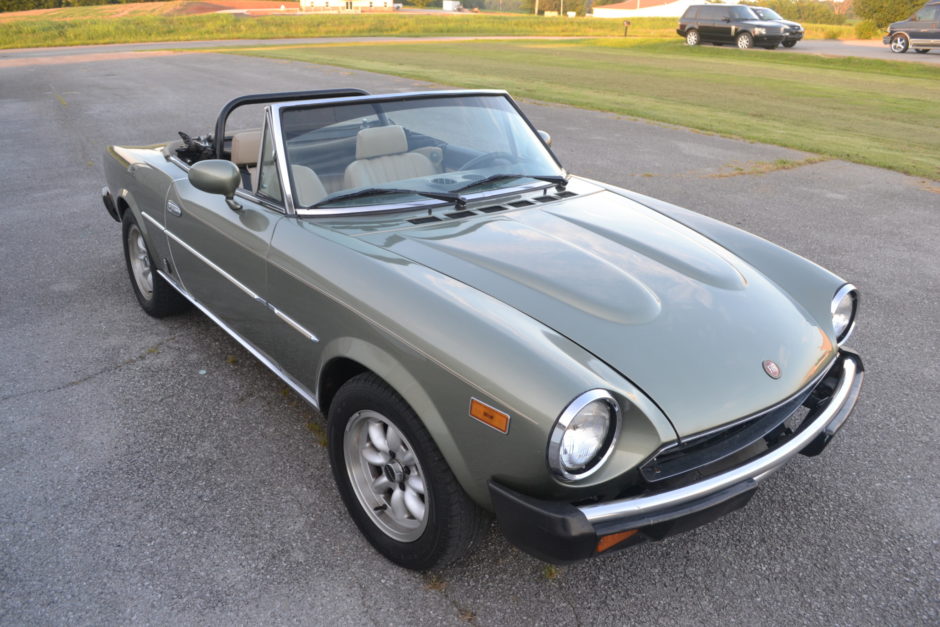 1982 Fiat 124 Spider